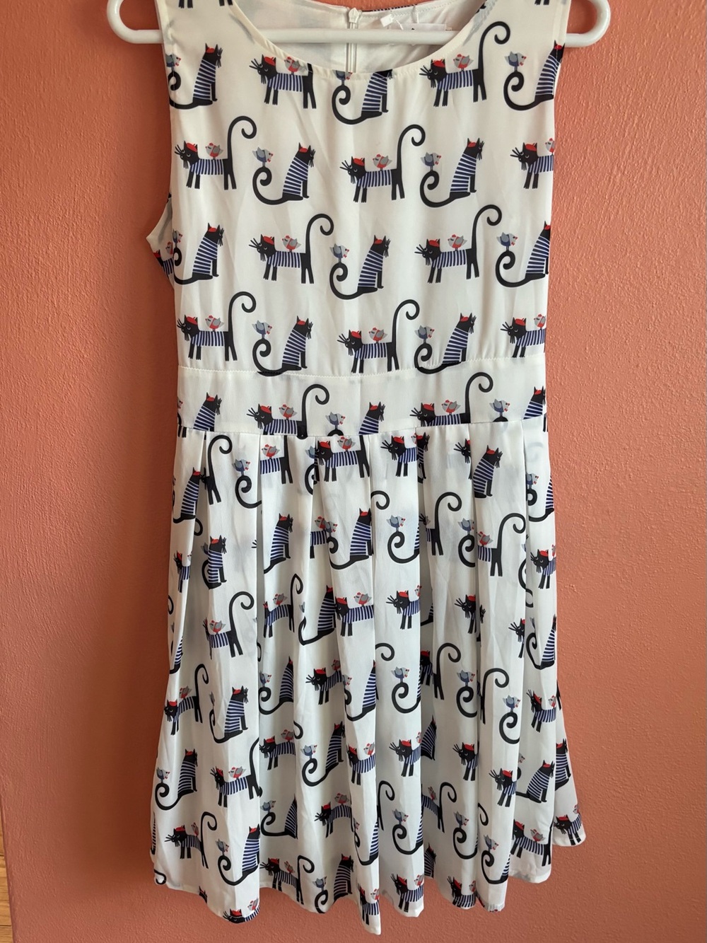 LA Soul White Sleeveless Casual Dress with Navy Cat Print. NWOT